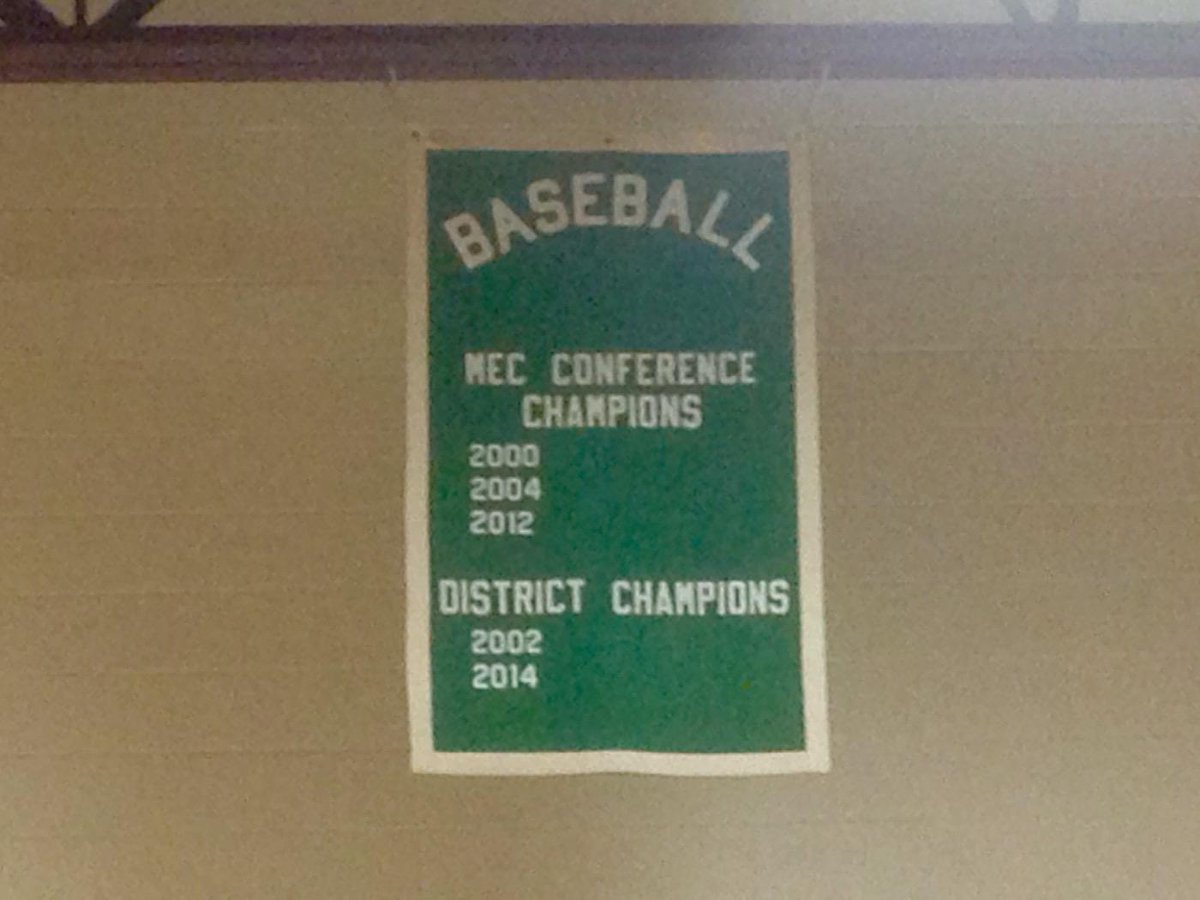 TheVille_BSB's tweet photo. The 2015 Warriors are MEC Champs finishing 6-0 in conference #addtothebanner http://t.co/ItEqL7aeJd