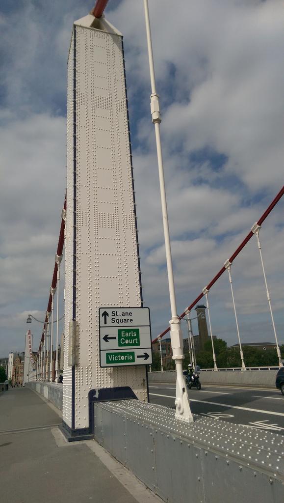 ilkandcookies's tweet photo. Crossing over #ffkw2w http://t.co/puKHG478uH