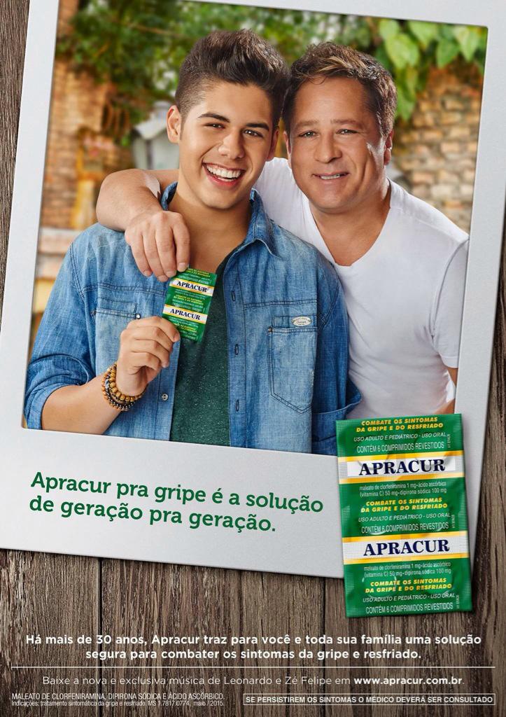 zefelipenews's tweet photo. Campanha #Apracur de geração pra geração, com @zefelipecantor e Leonardo! Amor demais ❤️ http://t.co/57iBLmQKdG