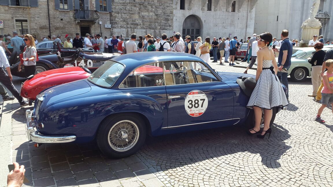 ceccato_auto's tweet photo. Ecco la splendida #AlfaRomeo 1900 Superleggera con il numero 387 del nostro Presidente! Buon viaggio e..buona corsa! http://t.co/4Fv2yVHCzH