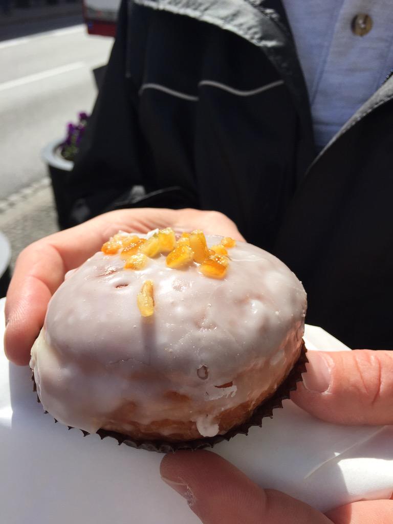 DNAbiotech's tweet photo. Best donut ever. Rose jelly filled with icing and candied citron. Warsaw, Poland. http://t.co/1oLMl4wzhe