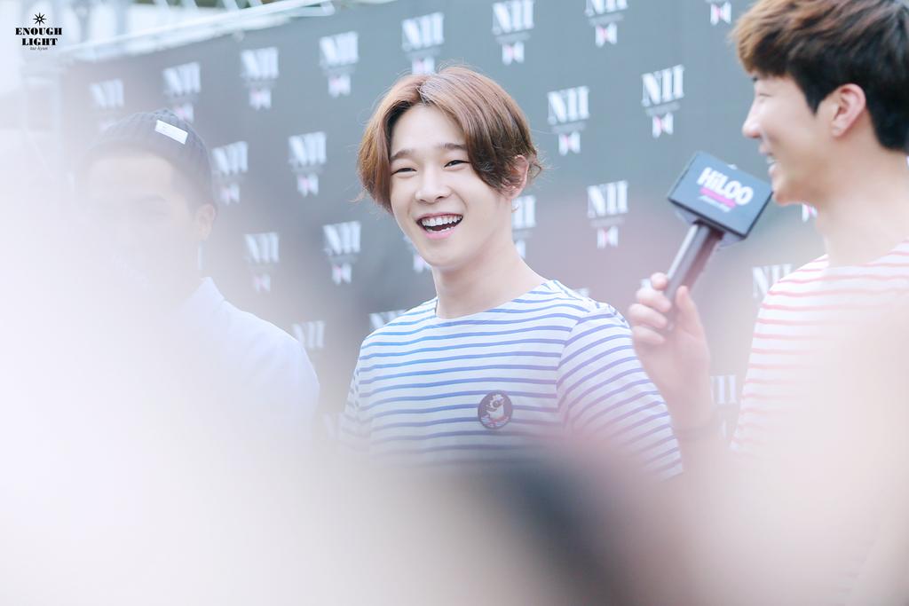 150515 NII 팬미팅-남태현 ㅠㅠㅠ태현이의 싱그러운 미소......털썩😍
#남태현 #NII cfile2.uf.tistory.com/original/256FA…