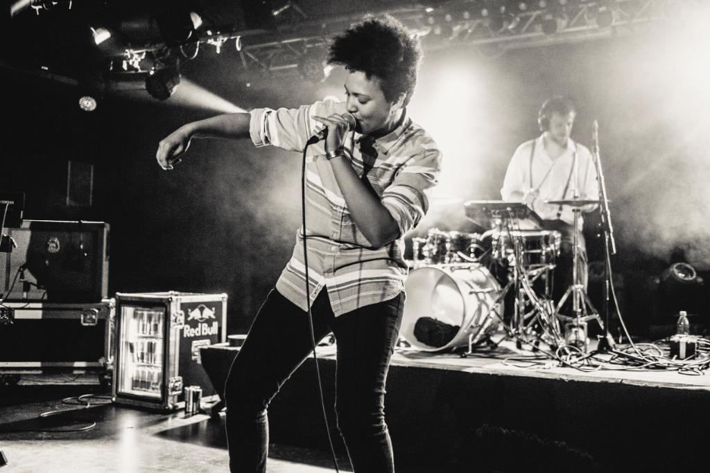 RedBullBe's tweet photo. @GloriaBoateng​ returns this Saturday to TRIX​ for a Red Bull Bedroom Jam Aftershow! http://t.co/IKggoYXUHs #RBBJBE http://t.co/dojw0LNVqZ