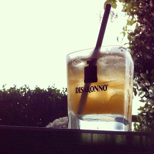 sabrinacasai's tweet photo. Un #Disaronno a metà giornata #pausatime #relax #drink http://t.co/YNvDPTL7o0