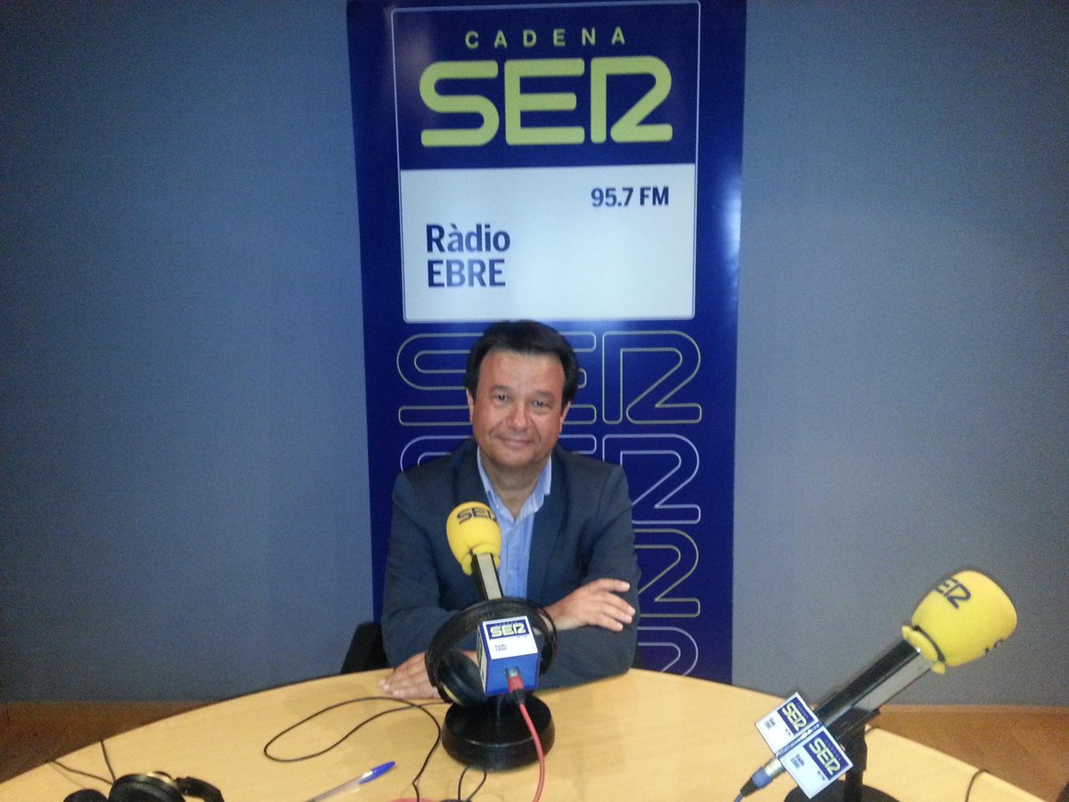 SER_Ebre's tweet photo. Escolta l'entrevista amb el cap de llista del @PSCAmposta @FrancescMiroM 
:[http://t.co/GBGKDlEQHd] http://t.co/h4xmf5shH8