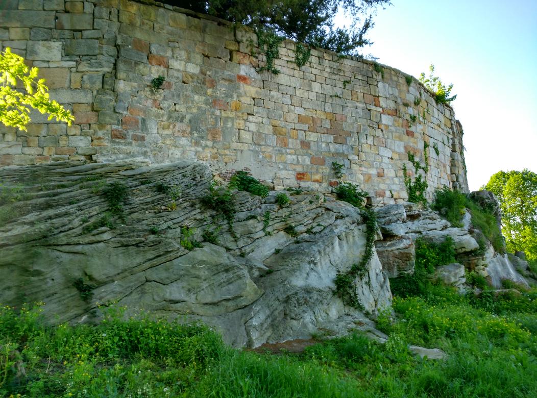 Nicht das Bentheimer Sattelschwein sondern Bentheimer Sandstein.