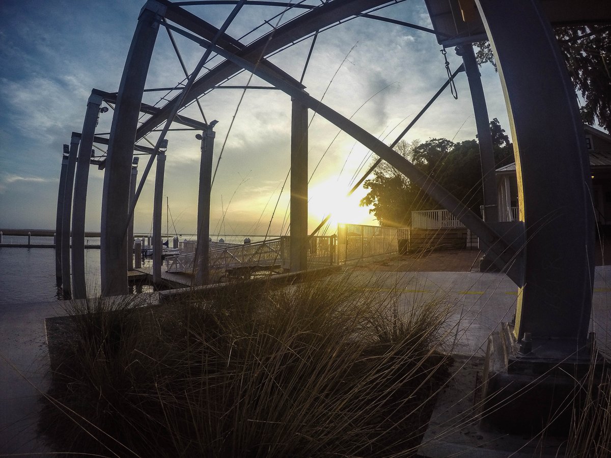 ExploreGeorgia's tweet photo. Preferably with a view! #ExploreGeorgia MT @timthetankt3: How do you like your Coffee? Coffee Bluff Marina. #savannah http://t.co/MP7TYvnvuy