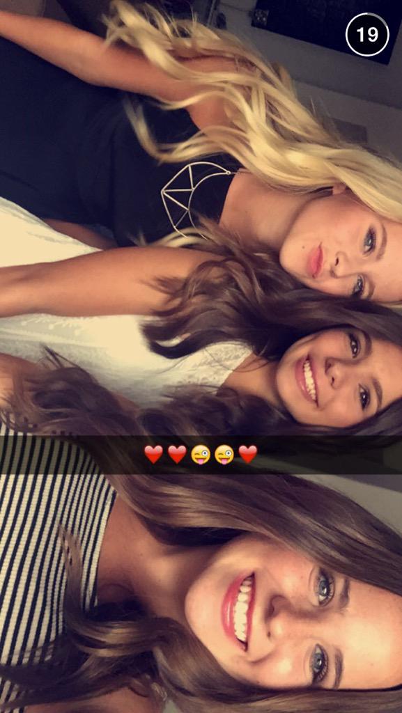 raeraecrazy071's tweet photo. Track banquet was 👍🏾 😍 #rmhstrack http://t.co/VeOQtzfU2S