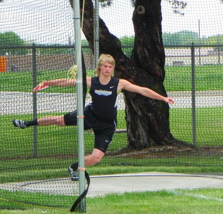 absmk17's tweet photo. When you got a track meet at 5 and ballet at 6. http://t.co/yulmzp8R4d