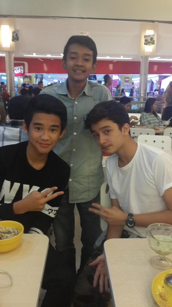 BrayanReall's tweet photo. Bff http://t.co/13OKk9PuRY