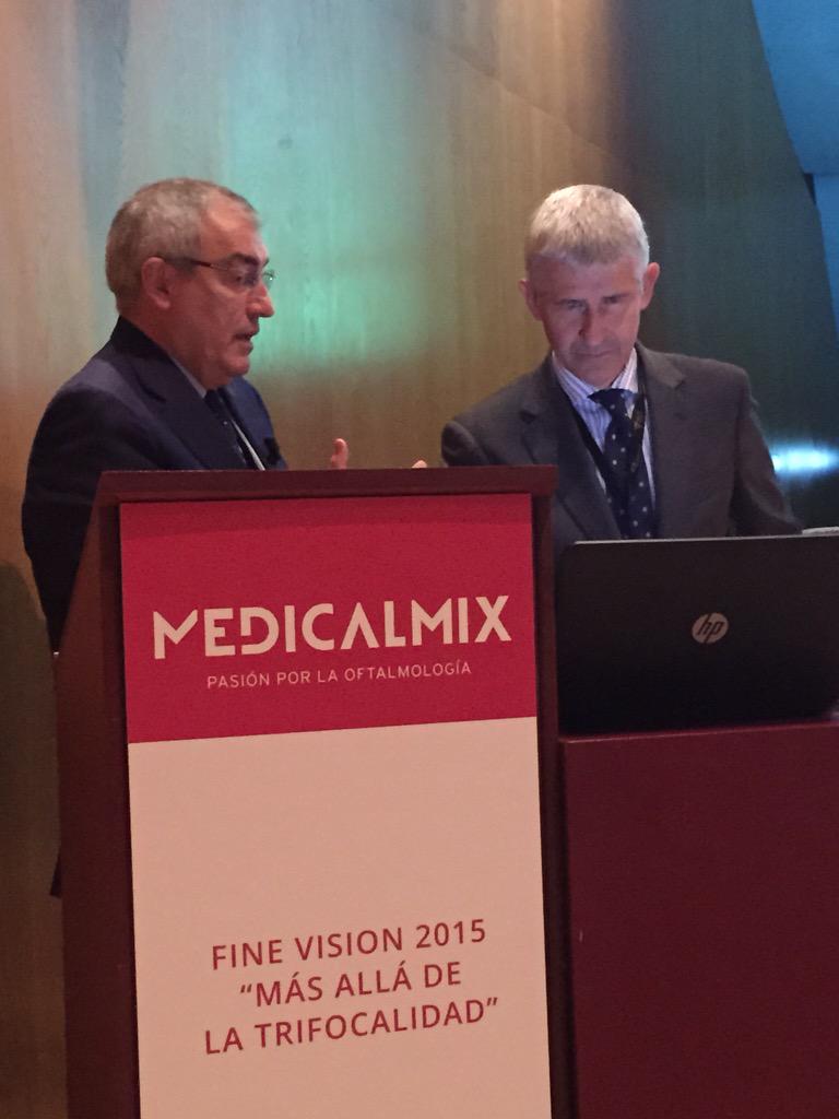 medicalmix's tweet photo. Dr. Alfonso: "la lente TRIFOCAL FineVision tiene una predictibilidad impresionante" #secoir2015 http://t.co/cdJW6pvzr7
