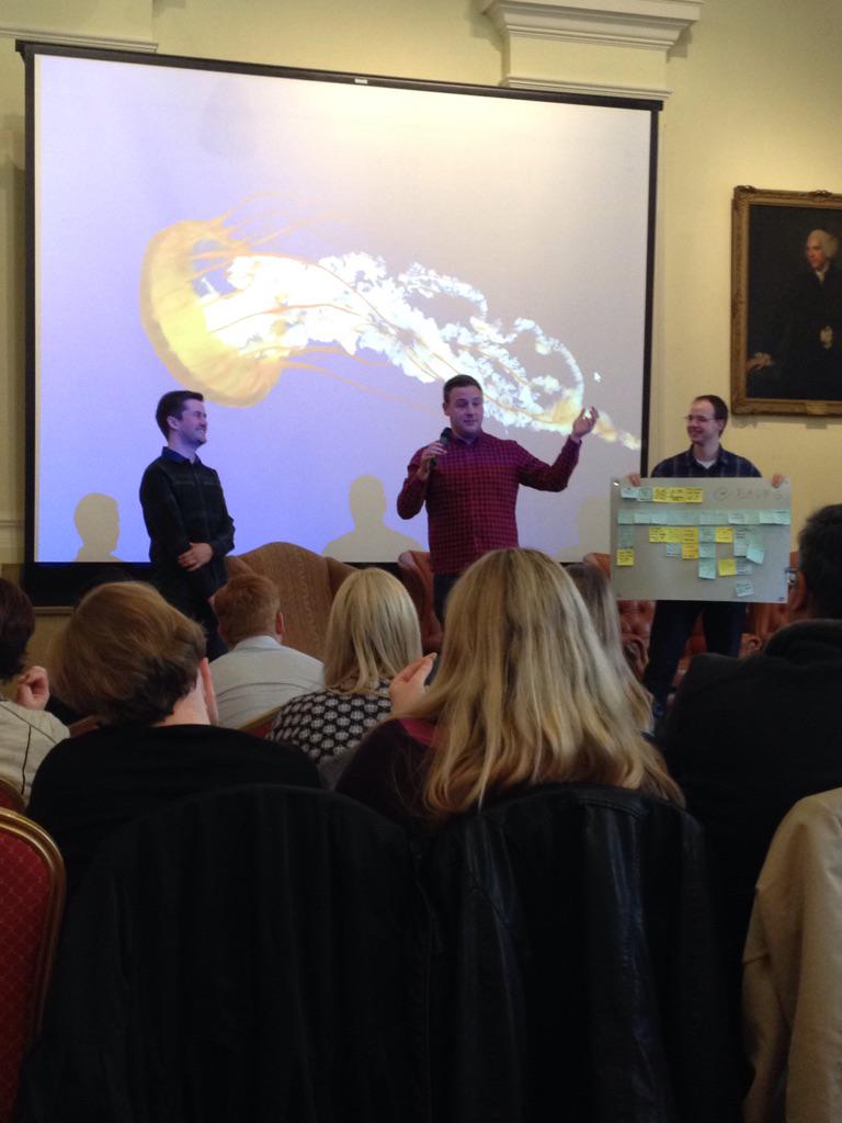 neilohanlon's tweet photo. @CommOps2015 defo heading to @ Daves later http://t.co/cHHrpIP3Gw