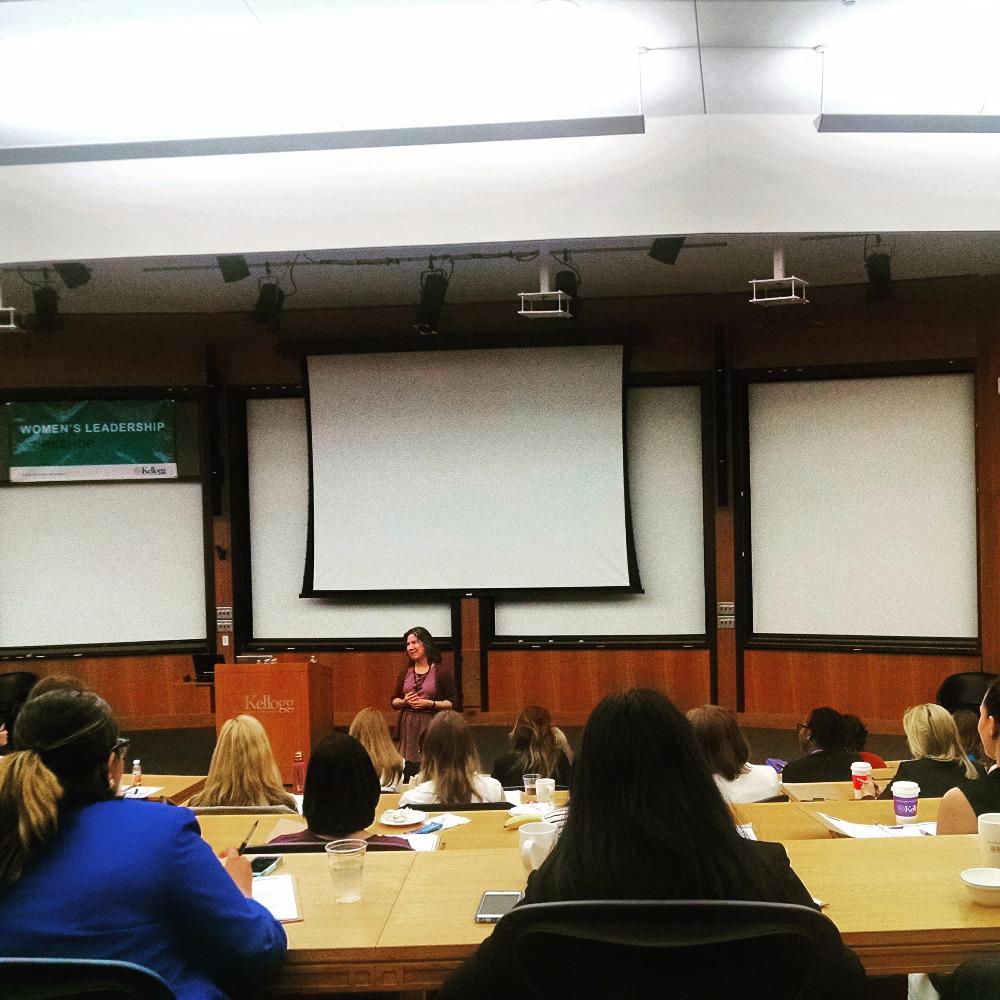 kelloggwlw's tweet photo. Professor Buck talking about leadership. How do we not only achieve goals but create sustainable impact? #kelloggwlw http://t.co/cgbchsssmx