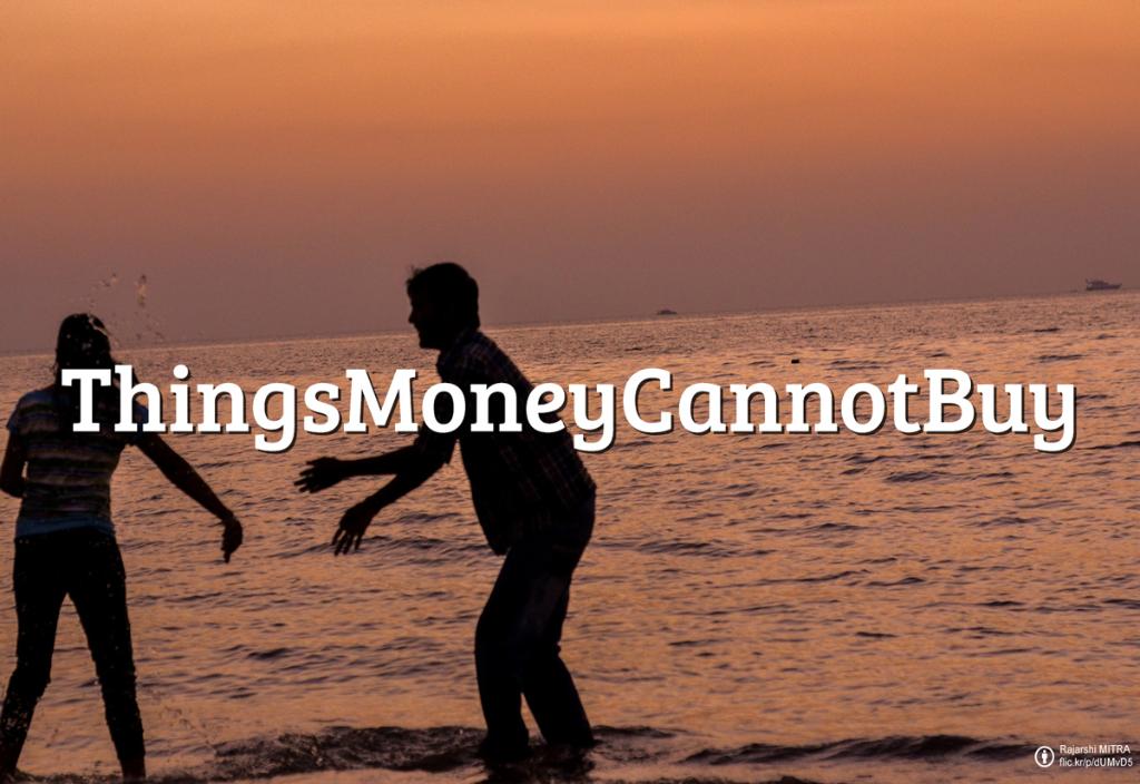 Flickr's tweet photo. What are the #ThingsMoneyCannotBuy? Take this #FlickrFriday challenge.
http://t.co/5PQOuJoVnZ http://t.co/DuOLofl59L