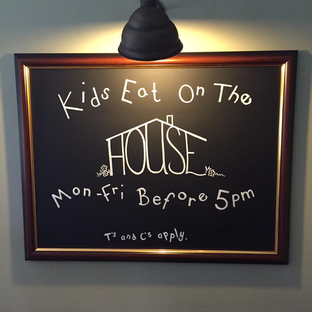 WBI_Team's tweet photo. Awesome sign writing from Claire at The Heath. #9thWhitbreadInn #ItsAFunPlaceToBe @SpencerGraydon @WeAreSUGM http://t.co/1cCTR1pVbY