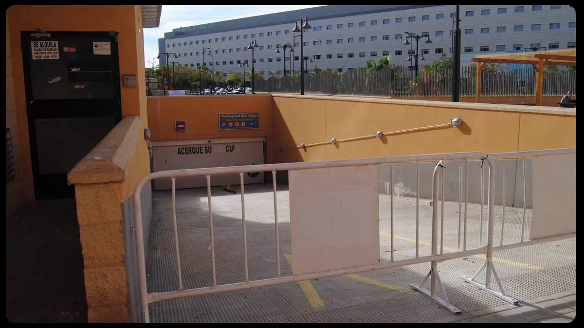 RecreaTuCiudad's tweet photo. Una Ciudad Limpia, Cuidada, con Aparcamientos...#ManisestieneFuturo
https://t.co/cIgya639DW #Manises http://t.co/UUQF3ahKi7