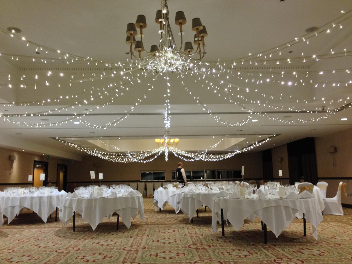 PartyLightsUK's tweet photo. Working alongside @SeventhHeavenUK in @MacBerystede Ascot. Stunning double #fairylightcanopy http://t.co/OgEcMHTBZz