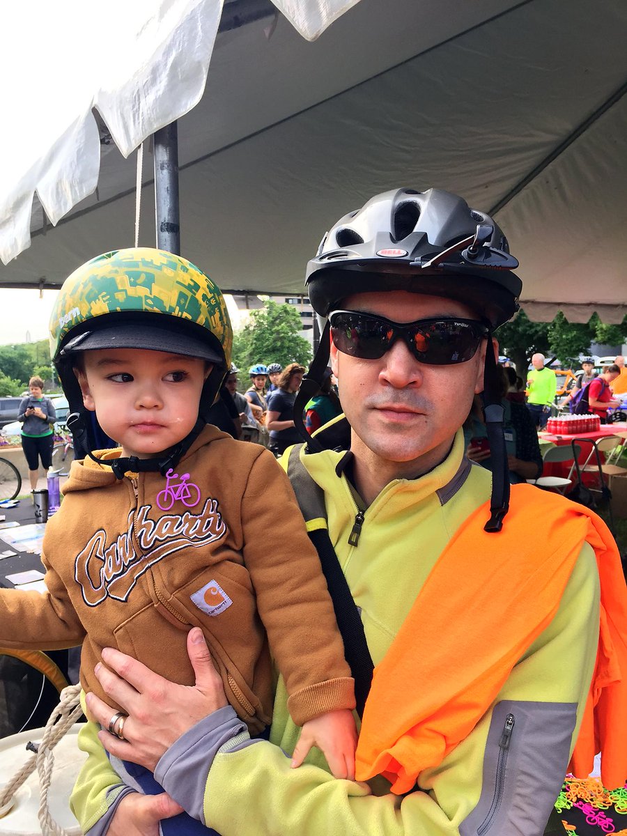 cdjewell's tweet photo. With thanks to @BikeArlington and everyone else who makes #BtWDC a success. #btwd2015 http://t.co/hREgT2MBci
