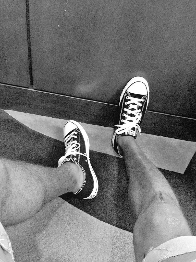 dougwms4's tweet photo. OG's #SummerTimeEssentials http://t.co/YBG83BSxLr