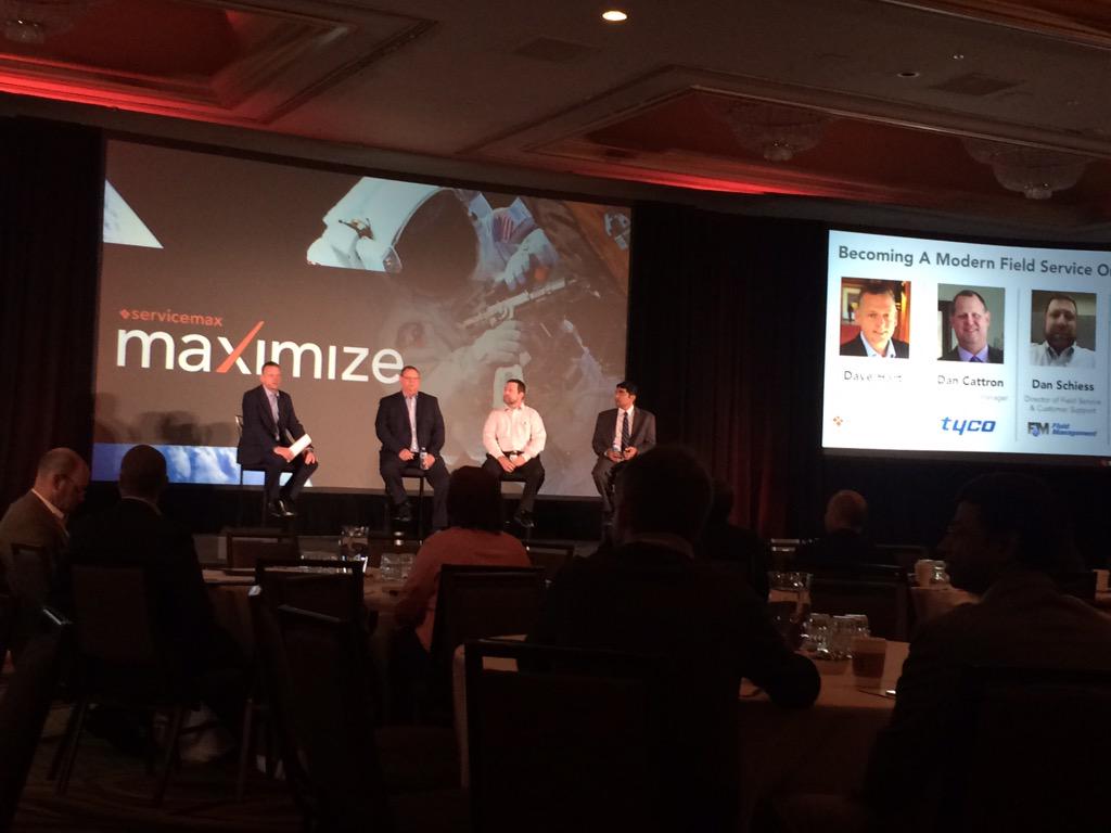 sightcall's tweet photo. #Maximize15 Keynote Panel - "Becoming a Modern Field Service Organization" kicking off http://t.co/UrAXHp4bID