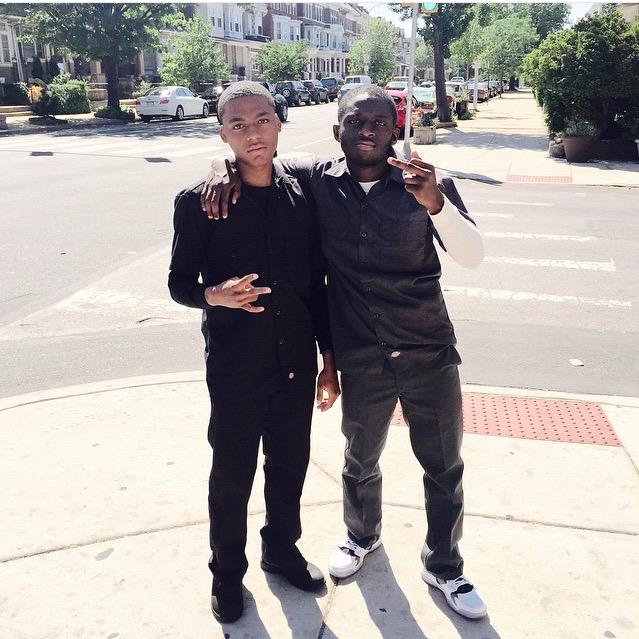 lilshak_wsl's tweet photo. Me n bro 💸🏃🏽 http://t.co/zD7muVAO4a