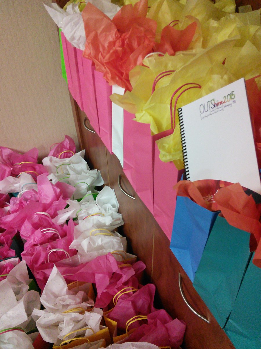 OUTshineGSA's tweet image. Prepping prom surprises for #OUTShine2015! #rainbows #lgbt #canqueer #youth #GSA