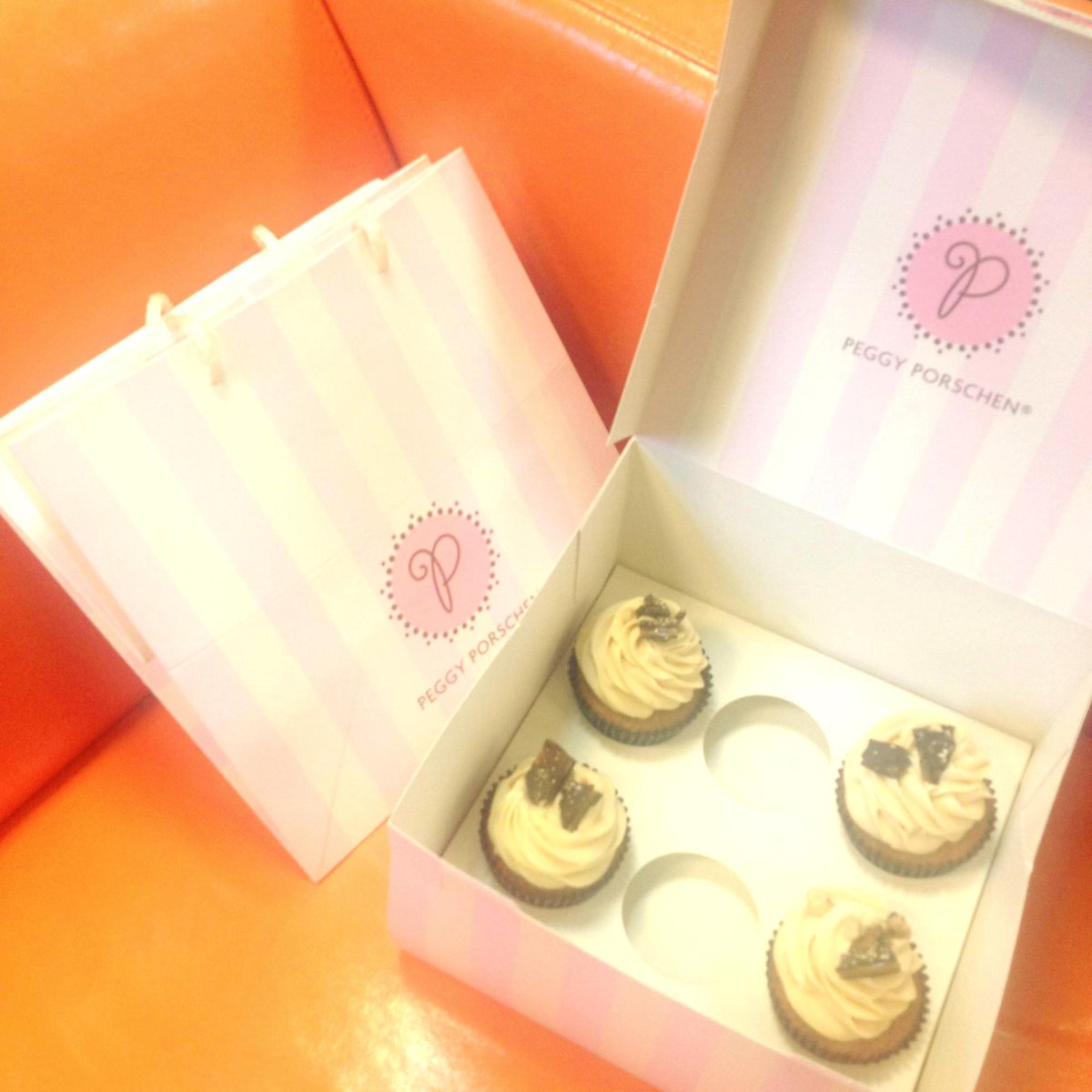 kikit_uk's tweet photo. It's not a KIKIT Birthday without Salted caramel cupcakes from @peggyporschen #fridaycheat #delicious http://t.co/3thgnqglrW