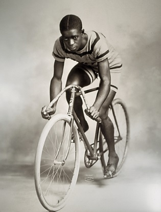 amhistorymuseum's tweet photo. We hope you enjoyed our #BikeMonth tweets today. More biking (& streetcar) history: http://t.co/VWHFUGPGpX #BTWD2015 http://t.co/VB9SakNlPu