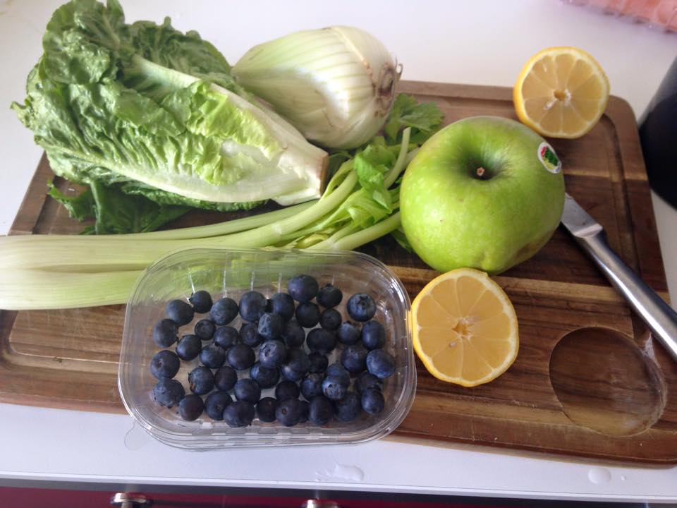 benaroberts's tweet image. My #greenjuice #eatclean today.. In a wine glass ...of course! #metaplastic #cancer