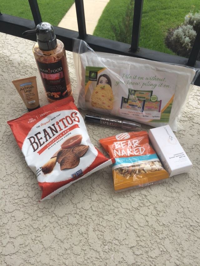KLeiho's tweet photo. Ready for spring thanks to @influenster &amp; the #BlossomVoxBox #LiveBearNaked  #Hairfood #NYCCityProof #Equitance http://t.co/03VKp683rF