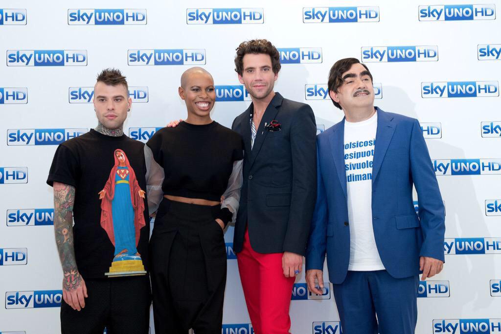 Quelli che aspettano X Factor 9 - Pagina 2 CFDydPLWIAEyAjU