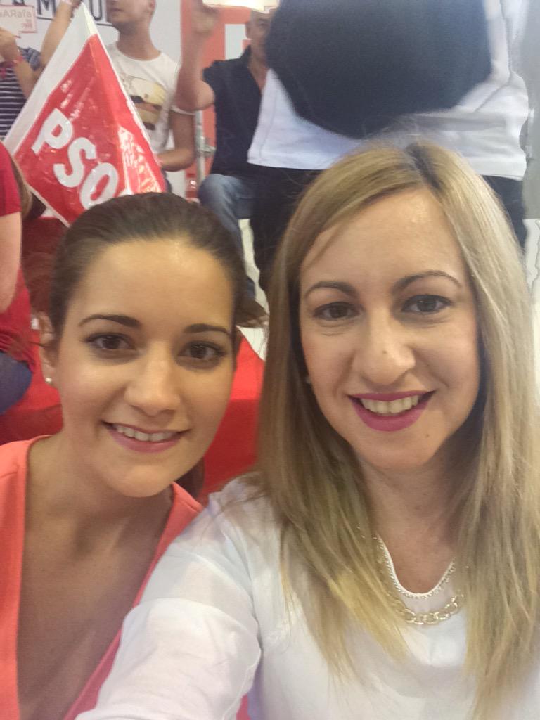 mariadlacal's tweet photo. @sanchezcastejon te estamos esperando en Murcia @GemaMontoro http://t.co/wY2Y4nWt8W