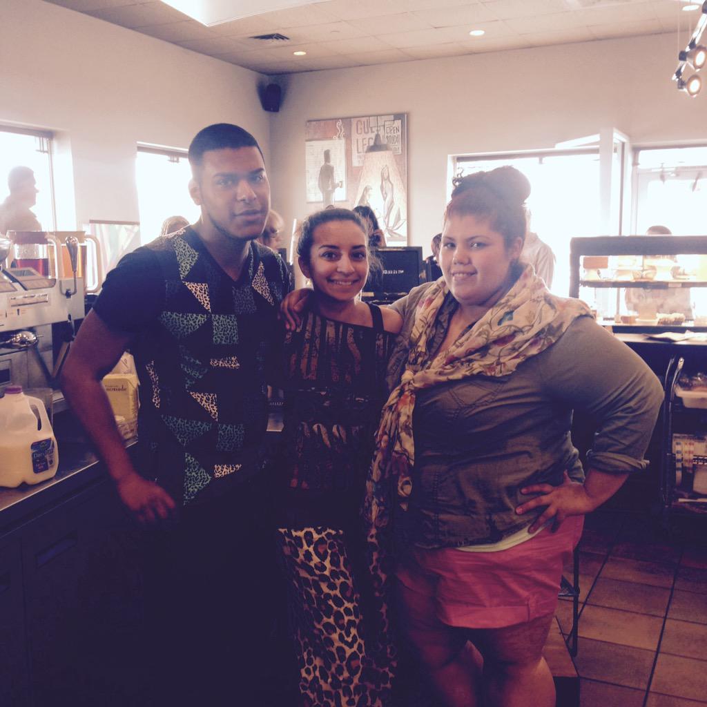 Hesterchang39's tweet photo. Frappuccino fridays in Stratford #mighty795 http://t.co/Z2eS4OHlM7