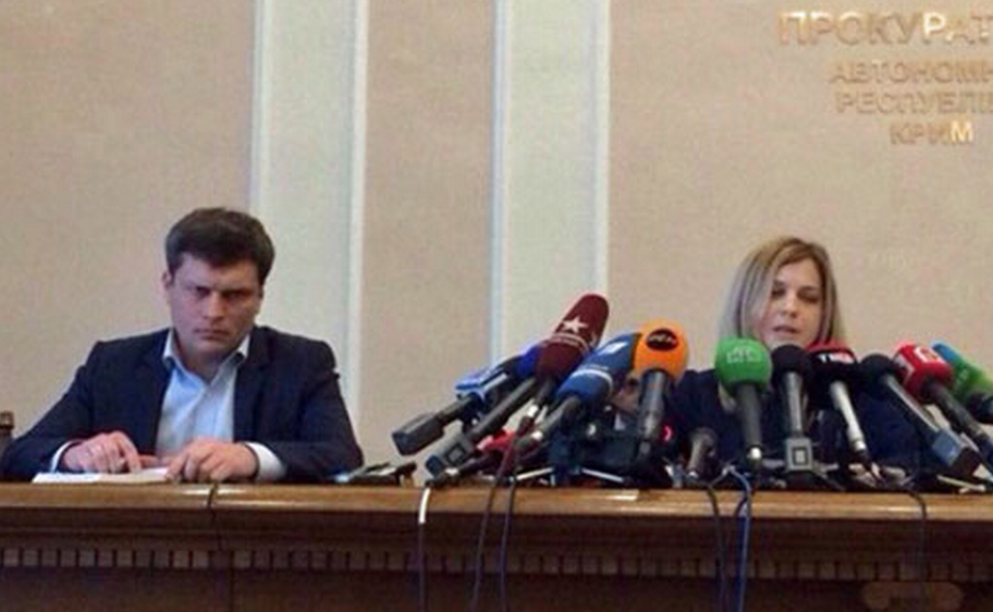 Tinder, in one photo.