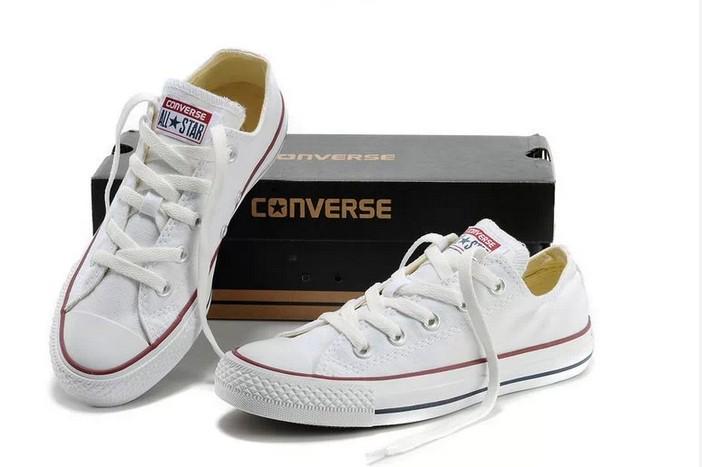 offertsport's tweet photo. Converse a a 30 € y gastos de envío gratis http://t.co/fvyaInkfDI
