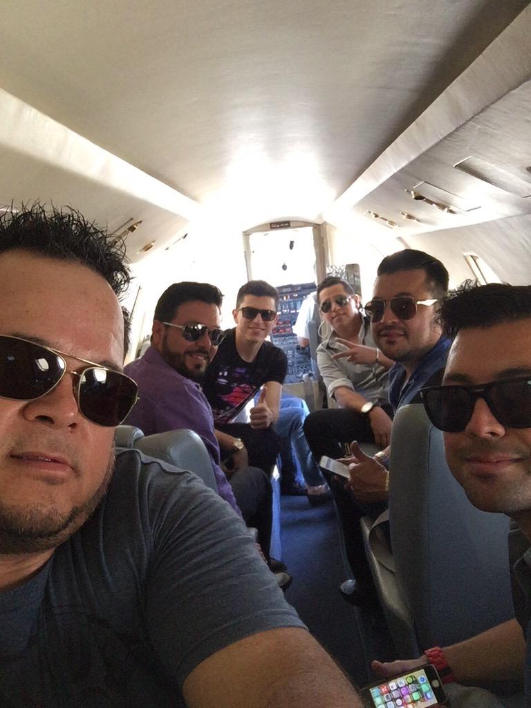 BANDA_MS's tweet photo. Nos vemos en la noche en Manzanillo Colima raza @PAVELbandaMS @yahir_ms @ricardoms03 @chirasms #Elias #Javierin👋 http://t.co/au259pbcRC