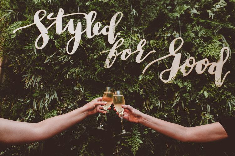 SimplyElegantXO's tweet photo. We LOVED @StyledForGood! Head to the blog to see why! http://t.co/oo6hPnllqY @Mavenfloral photo: @amandaschwin http://t.co/G1aXDjCKYI