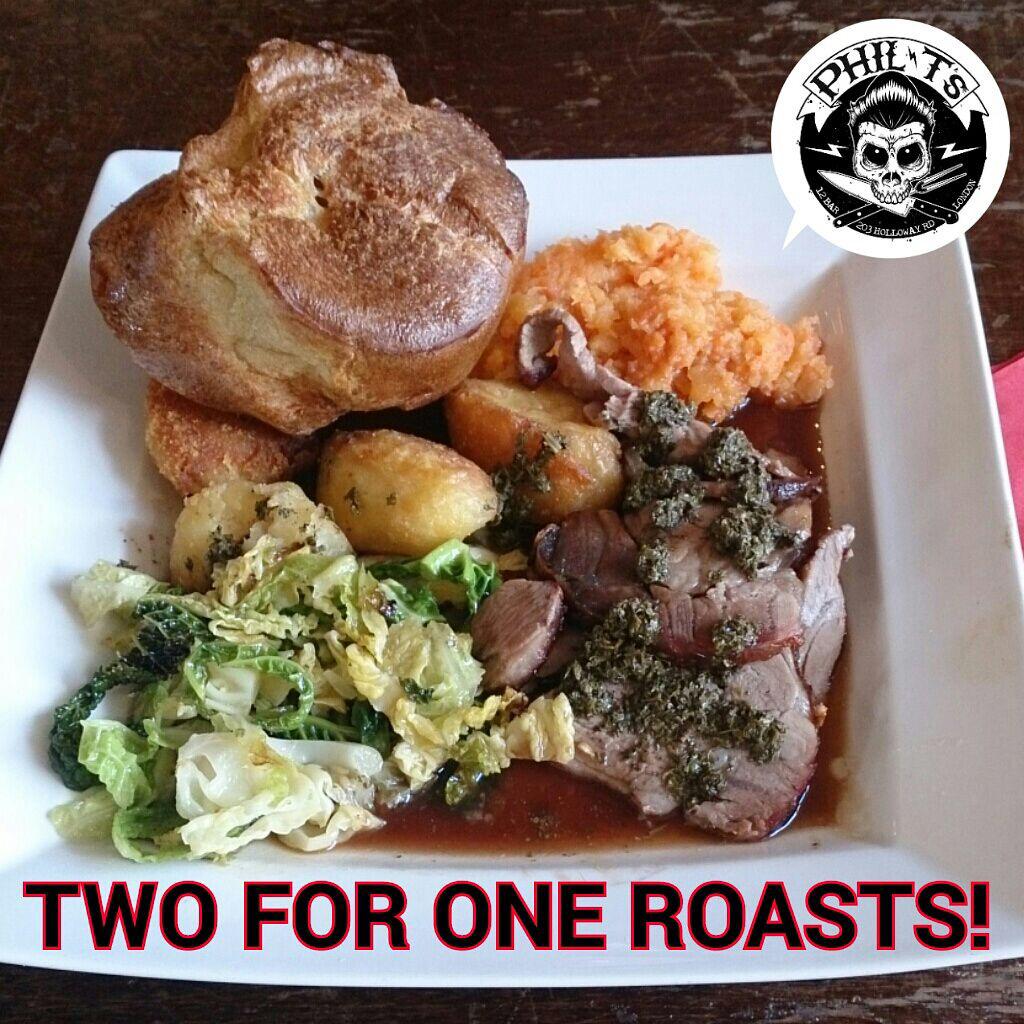 philTskitchen's tweet photo. Dont forget 2 for 1 roasts this Sunday book before midnight on Saturday @12barclub @hollowaylife #SundayRoast #2for1 http://t.co/nJzjfX0K7C
