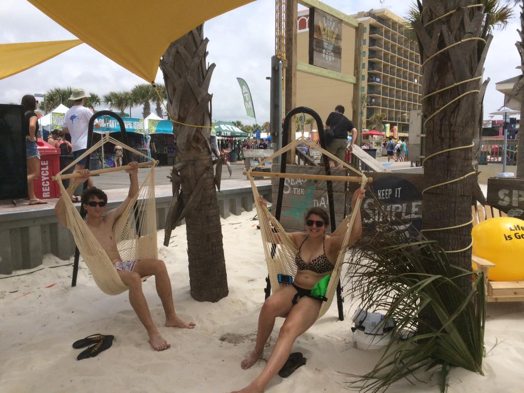 PowerToolJosh's tweet photo. @jessie4v cooling off from the hot sun @Hangoutfest @ArcticCove @Lifeisgood #GoDoGood #HangoutChillout http://t.co/Wda6DwzWng