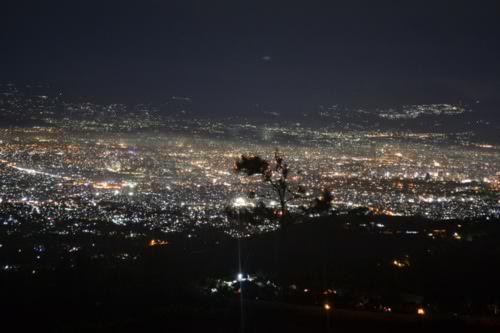 Jelajah Garut Pa Twitter Uhh Indah Y Kota Garut Di Malam Jelajah Garut Pa Twitter Uhh Indah Y Kota Garut Di Malam