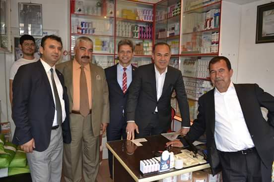 AliDemirMHP's tweet photo. @HuseyinSOZLU Başkanım ve Musa Başkanımla Koyanda Esnaf Ziyaretlerinde Bulunduk #DevletSozu Verdik Destek Sözü Aldık http://t.co/r00HKAJl83