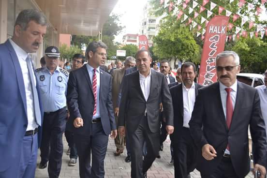 AliDemirMHP's tweet photo. @HuseyinSOZLU Başkanım ve Musa Başkanımla Koyanda Esnaf Ziyaretlerinde Bulunduk #DevletSozu Verdik Destek Sözü Aldık http://t.co/r00HKAJl83