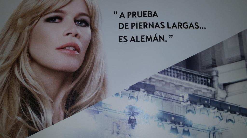 SaraVillegasS's tweet photo. Imaginad esta #publicidad de #Opel en la revista de #Ryanair. Por favor. http://t.co/OzzqXA8pM4