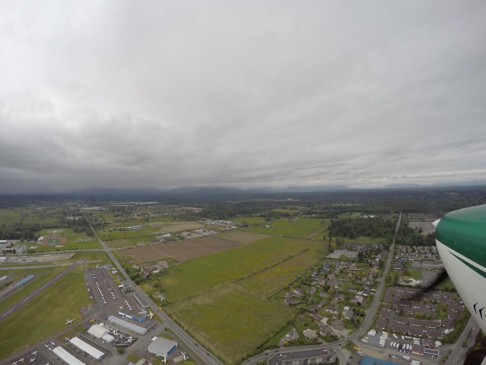 BigFatSims's tweet photo. Over the Fraser Valley, BC #flying #flyingbc http://t.co/fGf6Y01Twm