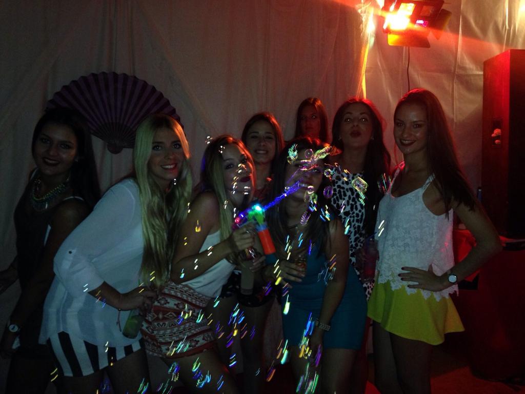 Anita2M's tweet photo. Que esto no termine nuncaaaaaaaaaaaaaa http://t.co/KVAg6cxr2q