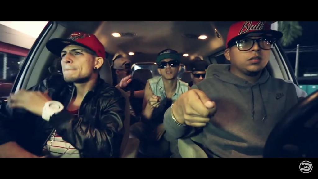 dizk0very's tweet photo. @spaceproducer @XanderMusica @RexGrupoTr3z #MUEVELO http://t.co/HLkqcmXtri @Tr3zMusica http://t.co/WO6ZzqFNFF