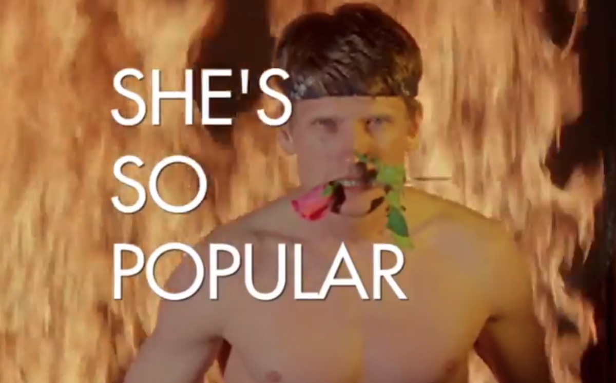 PopCrush's tweet photo. .@maroon5's new lyric video is full of gorgeously epic fails: http://t.co/IM4K7M1OiB #M5Day http://t.co/v9qJPwi9E4
