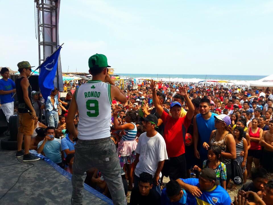 dizk0very's tweet photo. @spaceproducer @XanderMusica @RexGrupoTr3z @Tr3zMusica solos o acompañados ! http://t.co/MDOqezC496