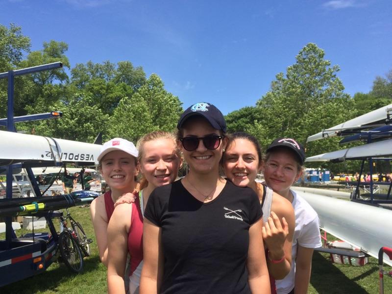 sfsrowers's tweet photo. So proud of our VL4 making it to semi finals @StotesRegatta! @usrowing @SidwellFriends #goquakers http://t.co/CBOg5p6UR5