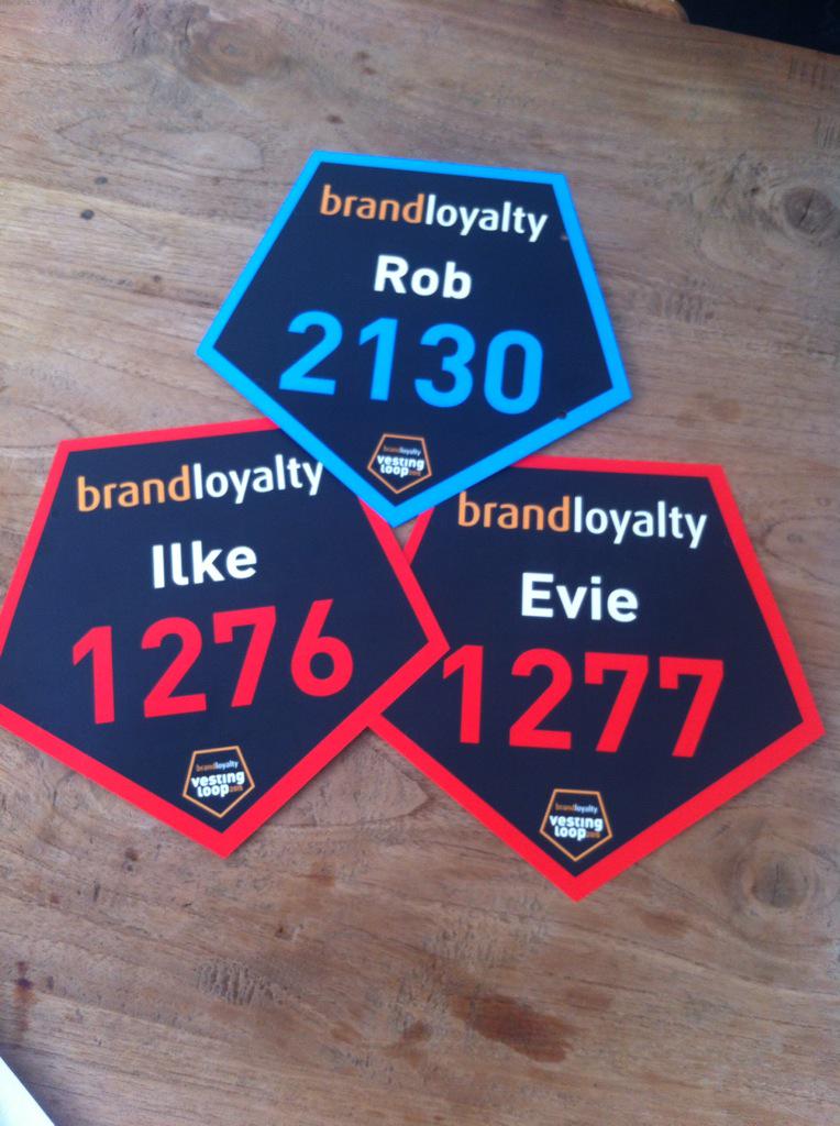 RobNistelrooy's tweet photo. Running in the Family. #VestingloopDB http://t.co/8CYTAMYYPq